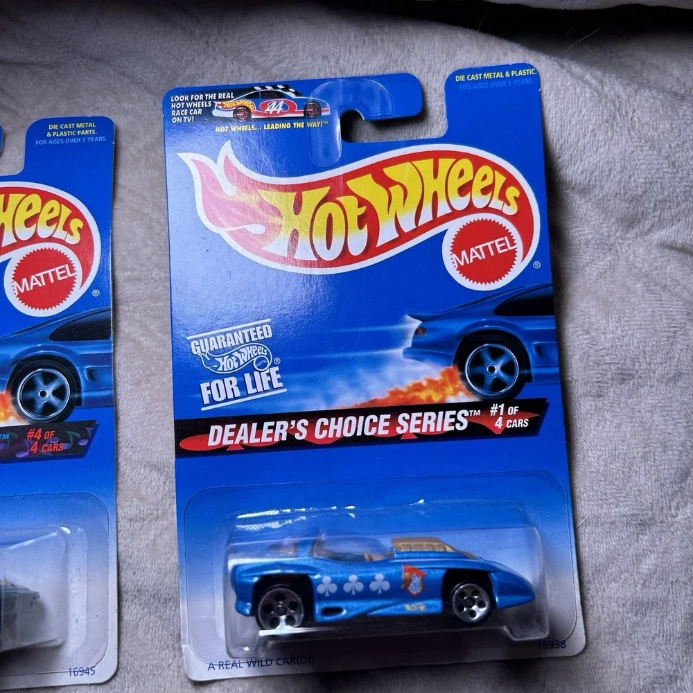 Hot‎ Wheels Set Of 5 Cars Diecast 1:64 NIB